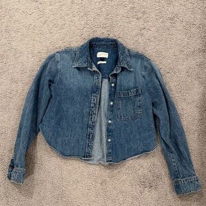 Universal Thread Cropped Denim Shirt